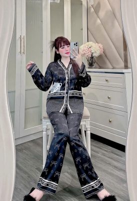 xưởng sỉ quần áo hot trend