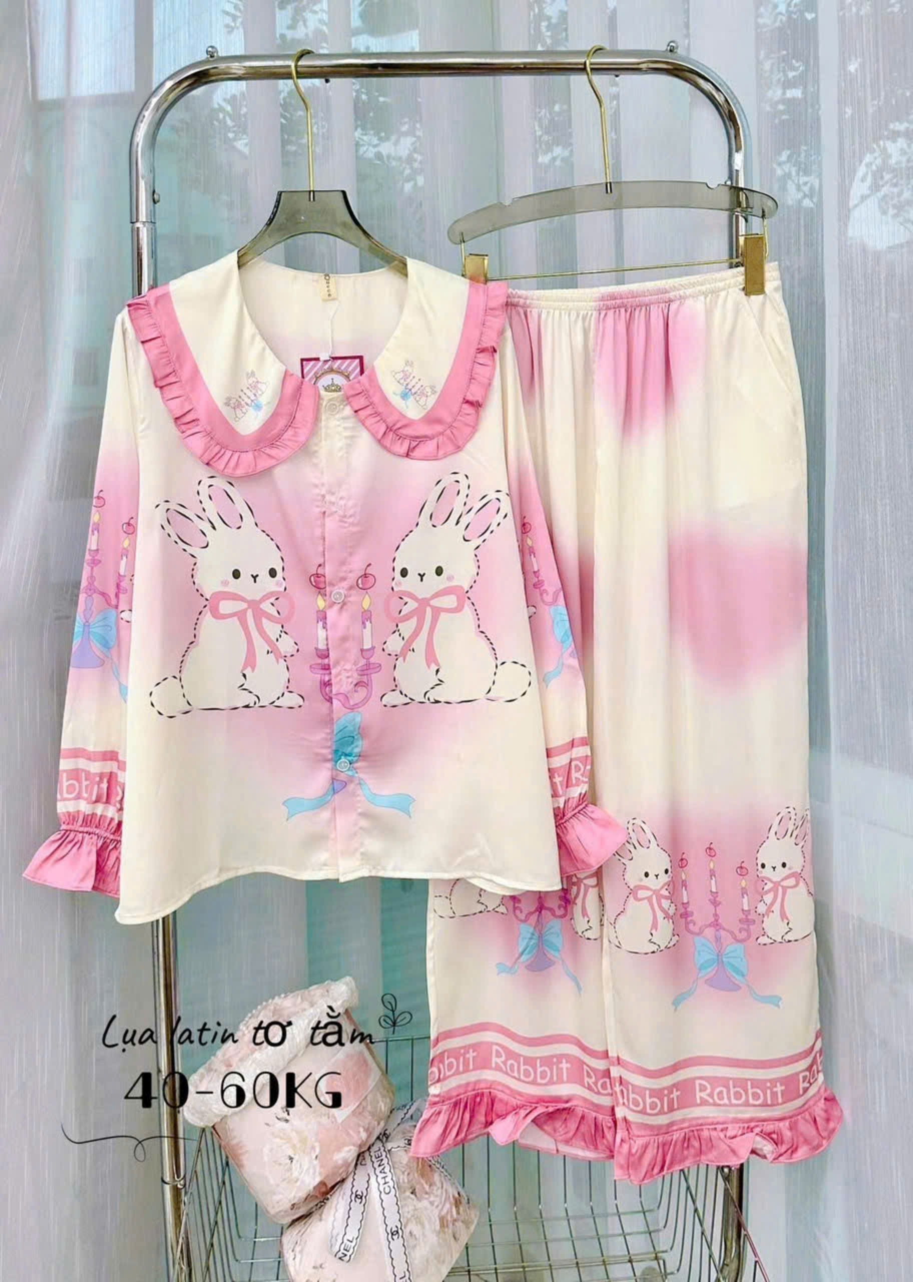 nguồn sỉ quần áo hot trend giá rẻ