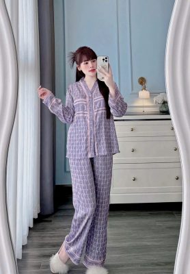 kho hàng sỉ quần áo
