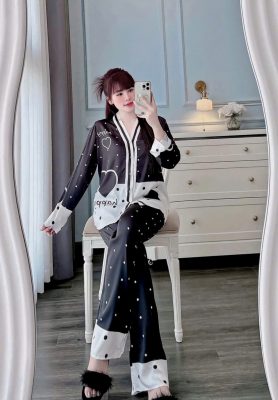 kho hàng sỉ quần áo
