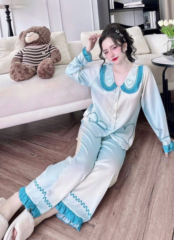 đồ ngủ nữ dễ thương mặc nhà