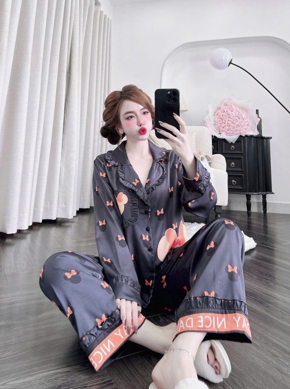 Nguồn hàng quần áo nữ cho shop online